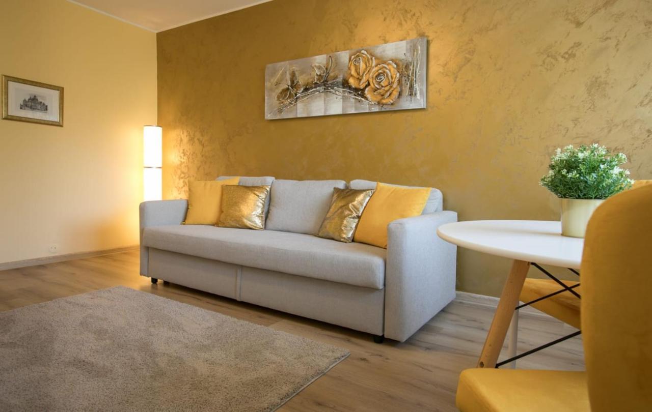 Golden Apartment Baneasa 布加勒斯特 外观 照片