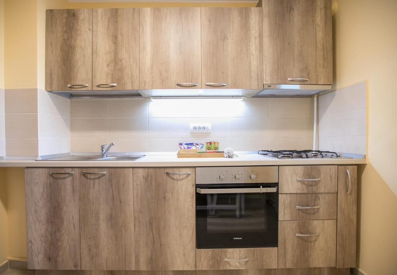 Golden Apartment Baneasa 布加勒斯特 外观 照片