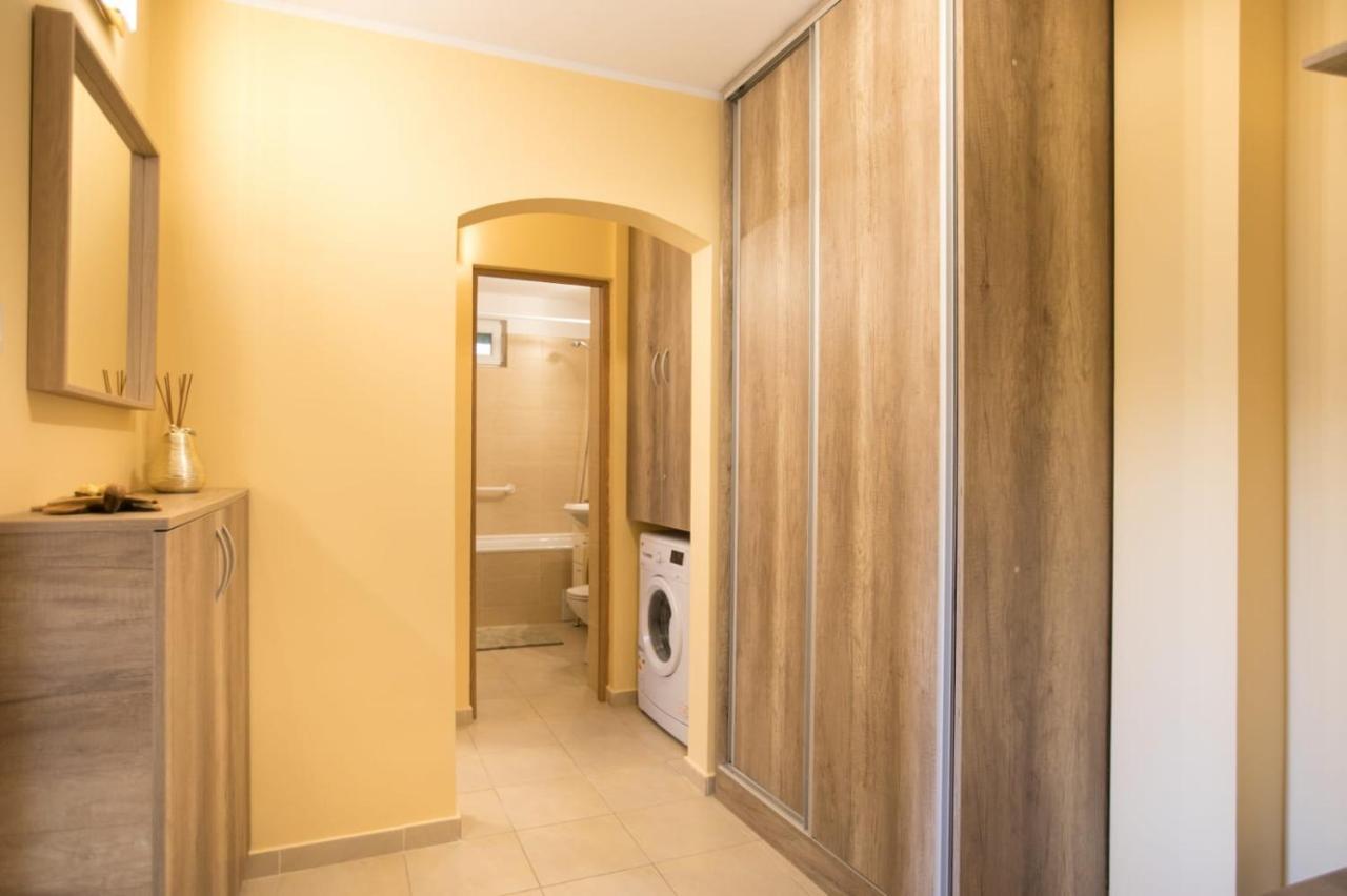 Golden Apartment Baneasa 布加勒斯特 外观 照片